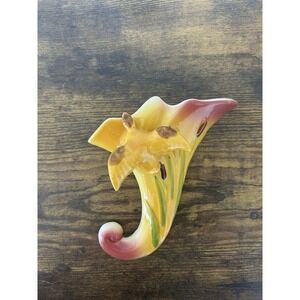 Vintage West Coast Pottery California‎ Wall Pocket Hanging Art Yellow Bird